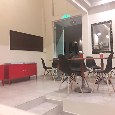 Achillion Hotel Piraeus Luaran gambar
