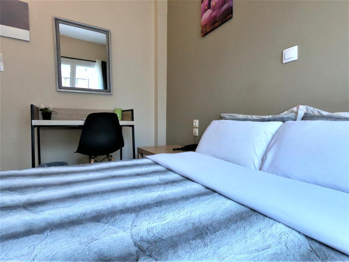 Achillion Hotel Piraeus Luaran gambar