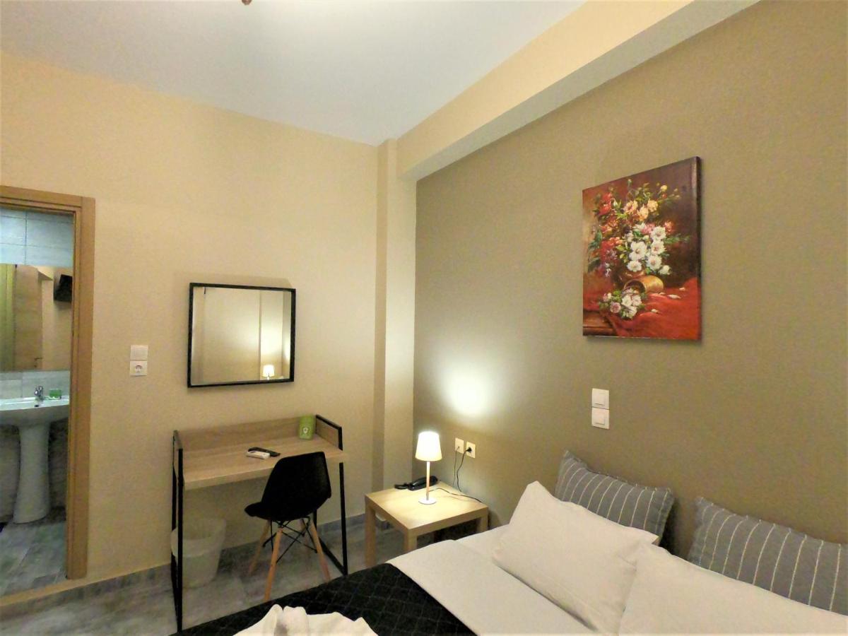 Achillion Hotel Piraeus Luaran gambar