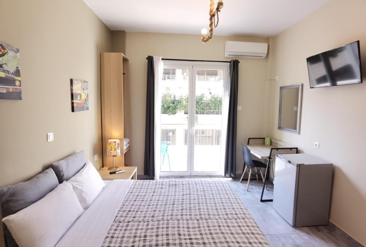 Achillion Hotel Piraeus Luaran gambar